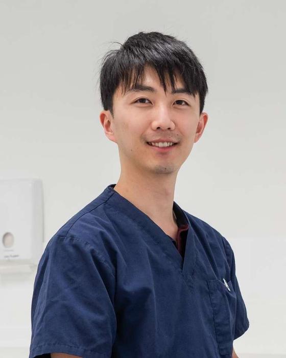 Dr. Daniel Hsu